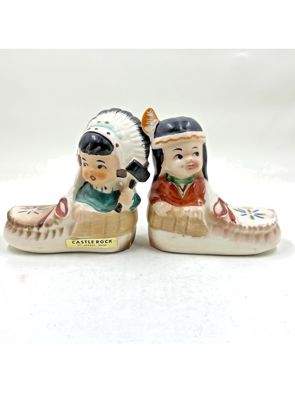 1950s Novelty Salt & Pepper Shakers Indian Boy Girl In Moccasins Made In Japan